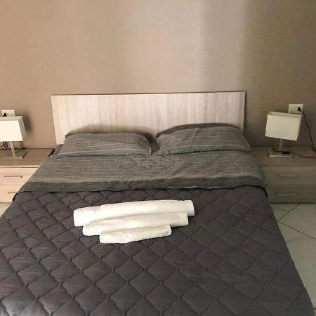 Mignone Luxury House Bed and Breakfast Neapel Exteriör bild